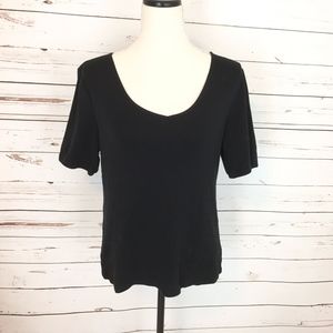 Chico's Black V-Neck Short Sleeve T Shirt B357